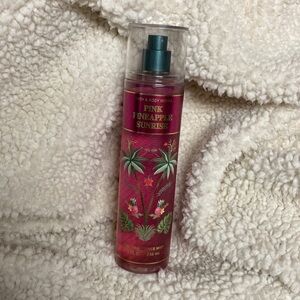 Bath & Body Works Pink Pineapple Sunrise Body scent